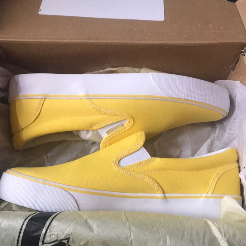 Lugz Men’s Clipper Slip-On Sneakers Size 9.5/ 41